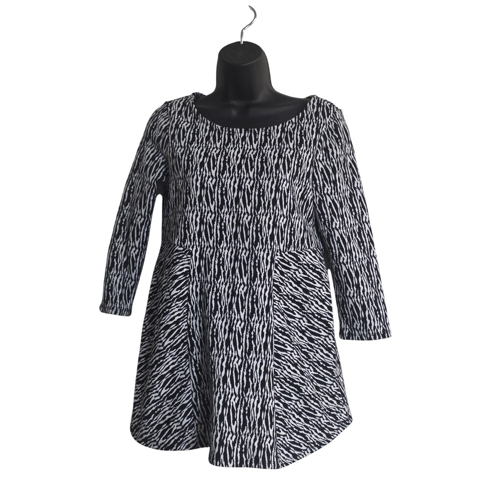 A Pea in the Pod Maternity Tunic Top Black White Abstract Print 3/4 Sleeve S C9